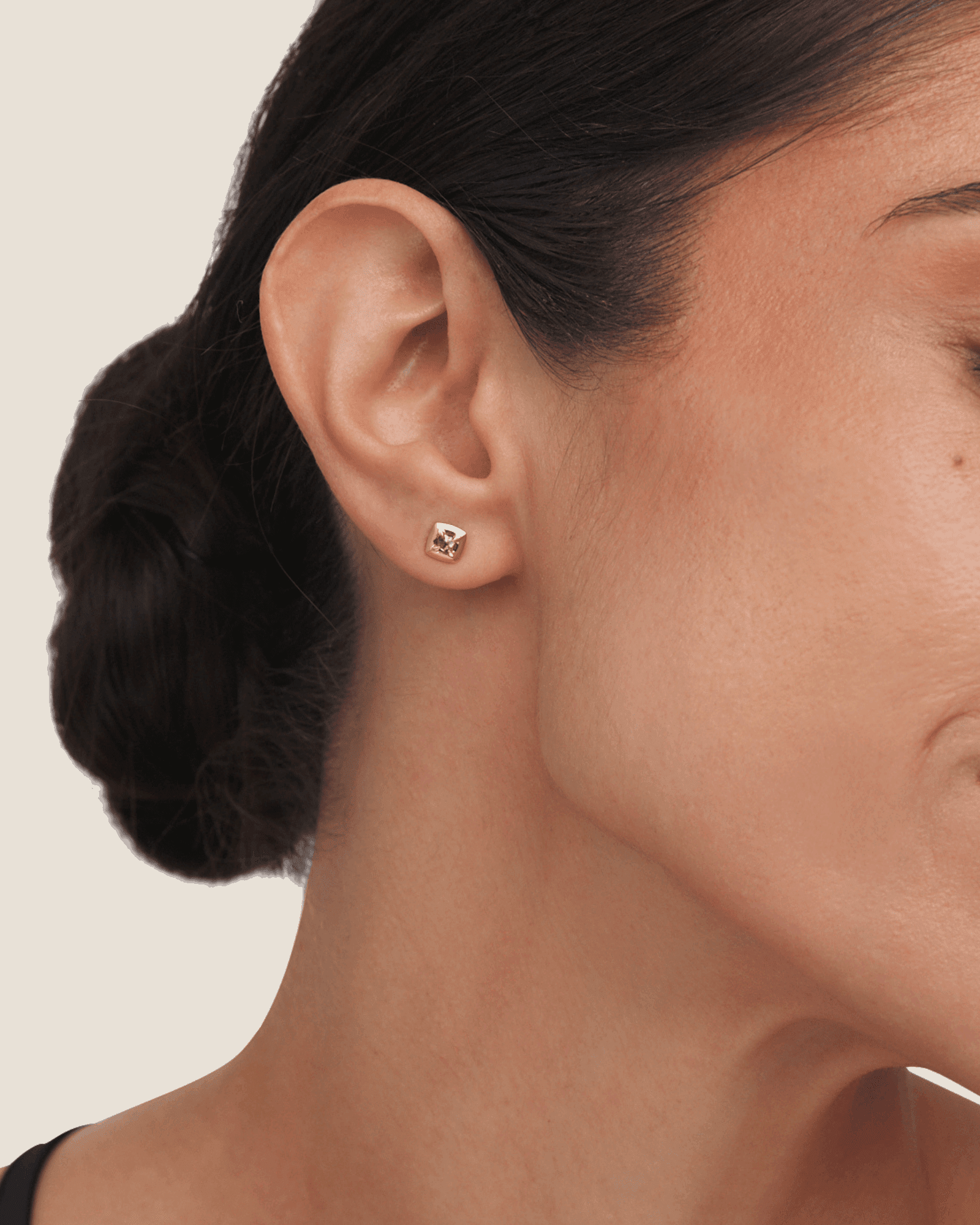 Pair Theia Studs - Cushion Small | Ilana Belsky